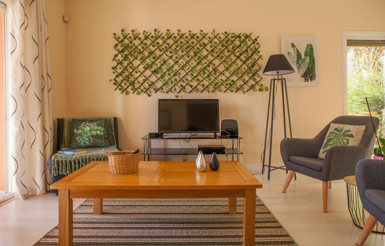 B02 - Fantastic Apartment With Pool Portimão Buitenkant foto