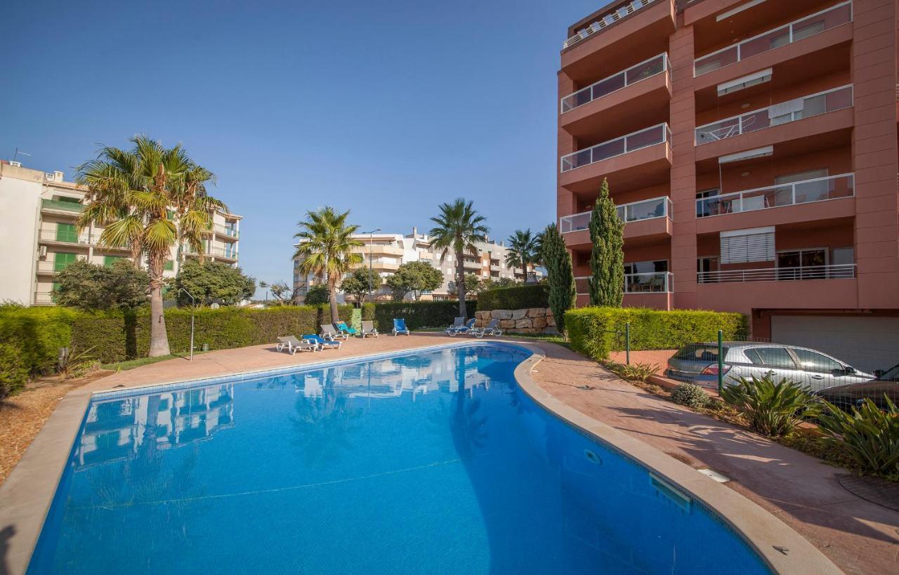 B02 - Fantastic Apartment With Pool Portimão Buitenkant foto