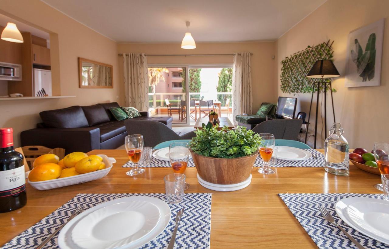 B02 - Fantastic Apartment With Pool Portimão Buitenkant foto