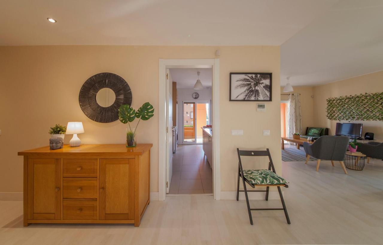 B02 - Fantastic Apartment With Pool Portimão Buitenkant foto