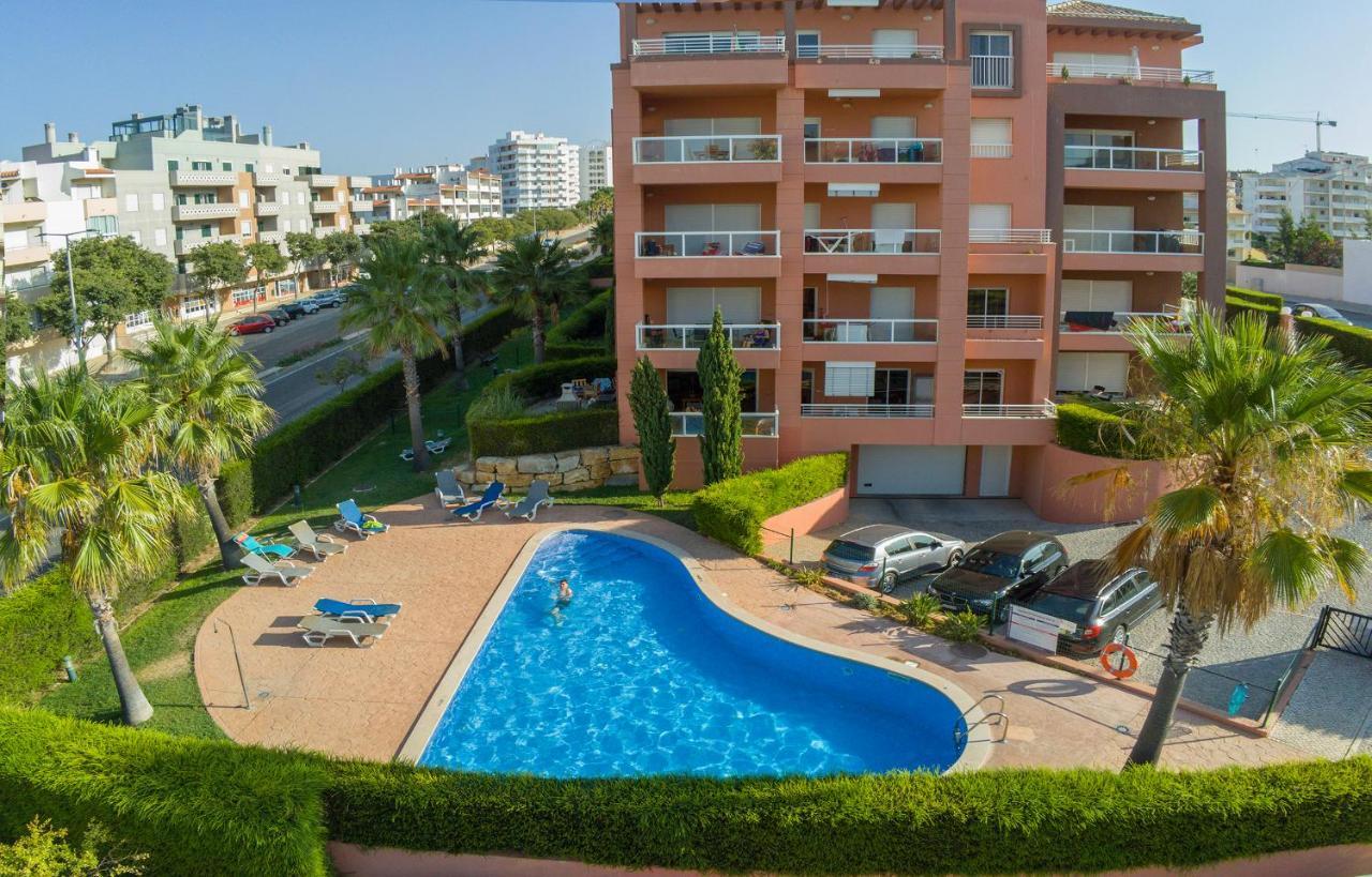 B02 - Fantastic Apartment With Pool Portimão Buitenkant foto